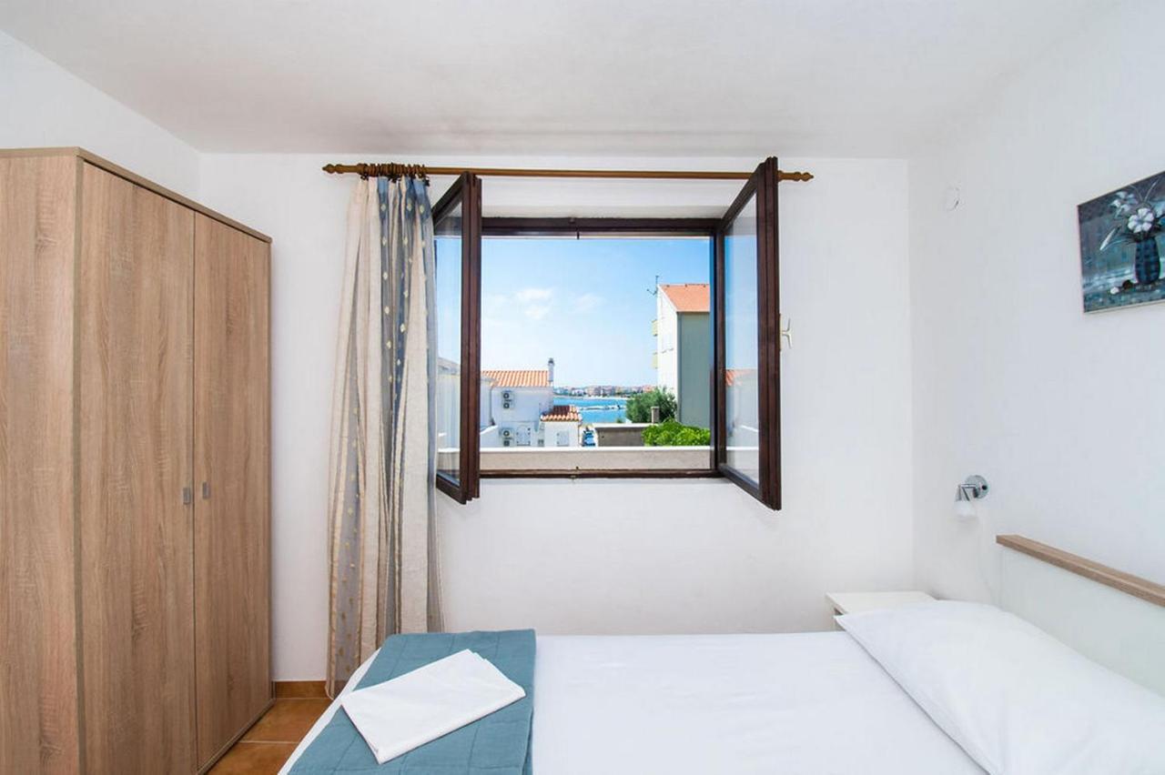Crljenko Apartament *