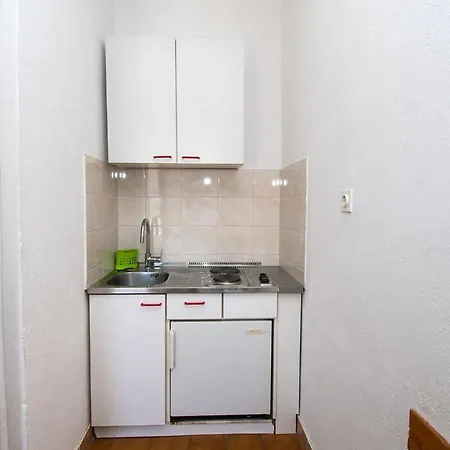 Apartments Crljenko Povljana Exterior photo